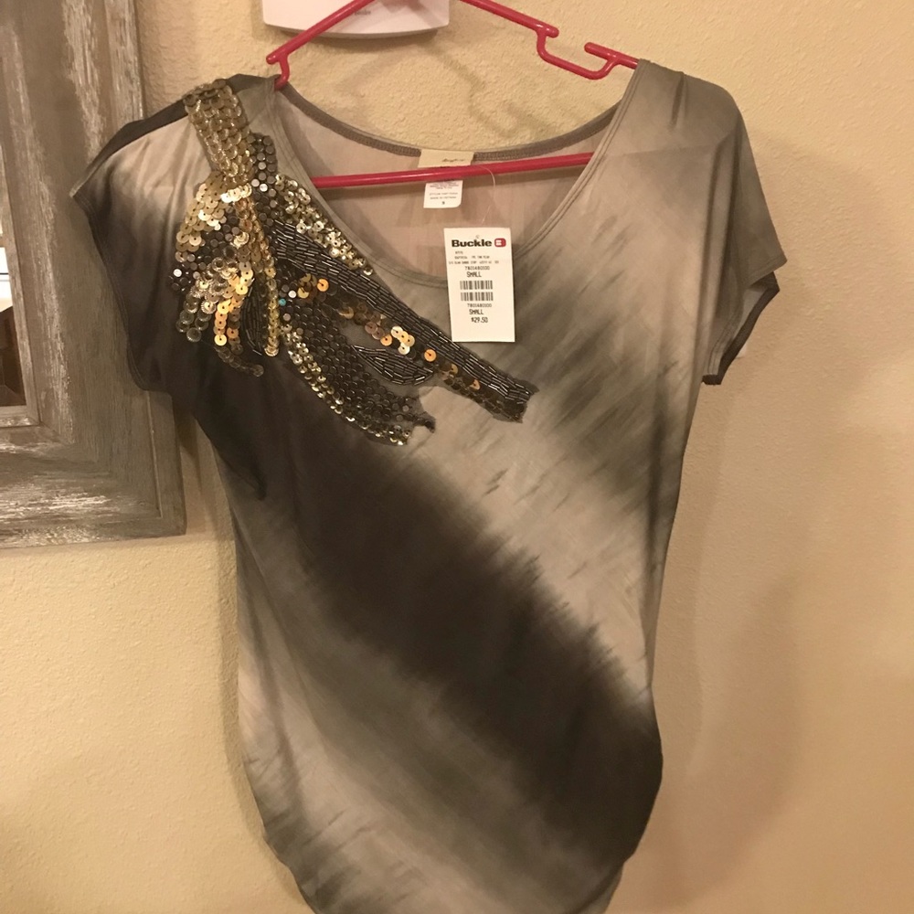 Daytrip top. NWT